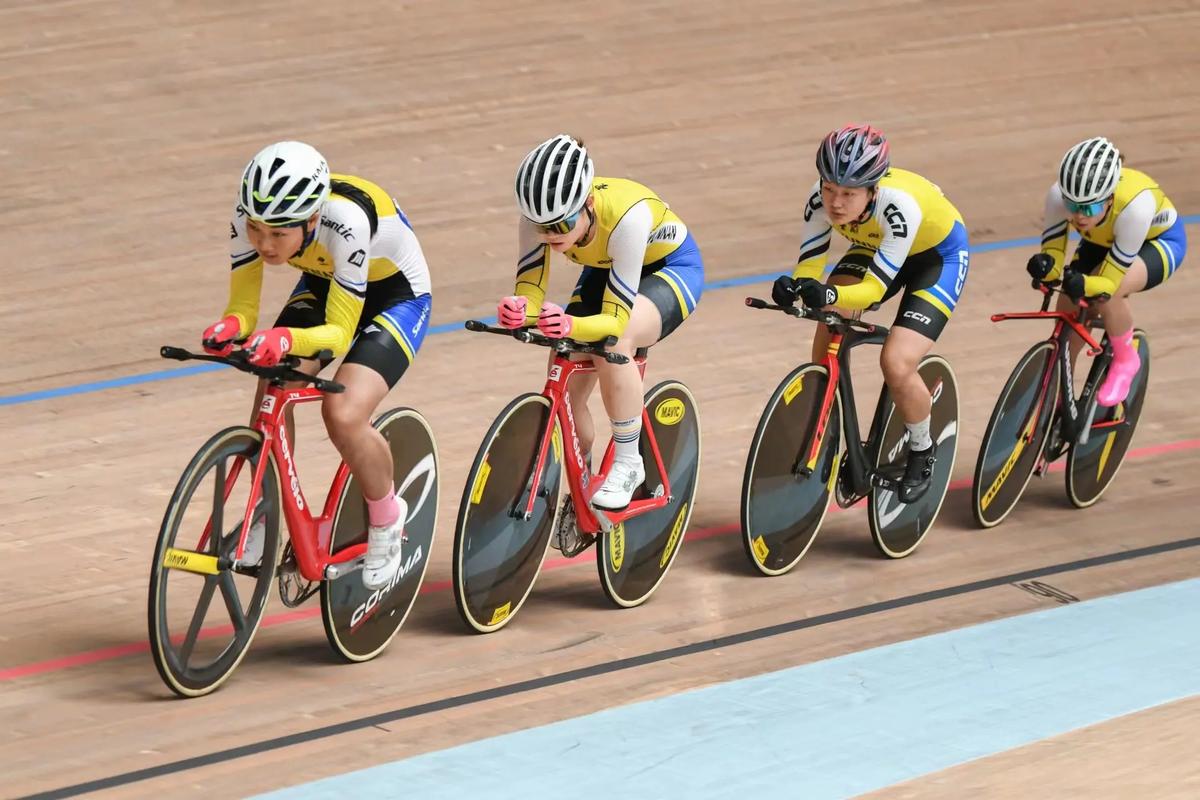 布克无疑发 布克无疑发